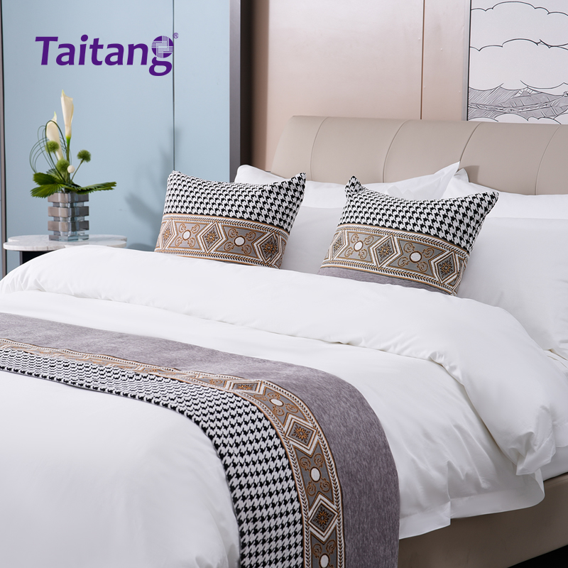 黑金卡伦格-轻奢酒店床旗抱枕套系列