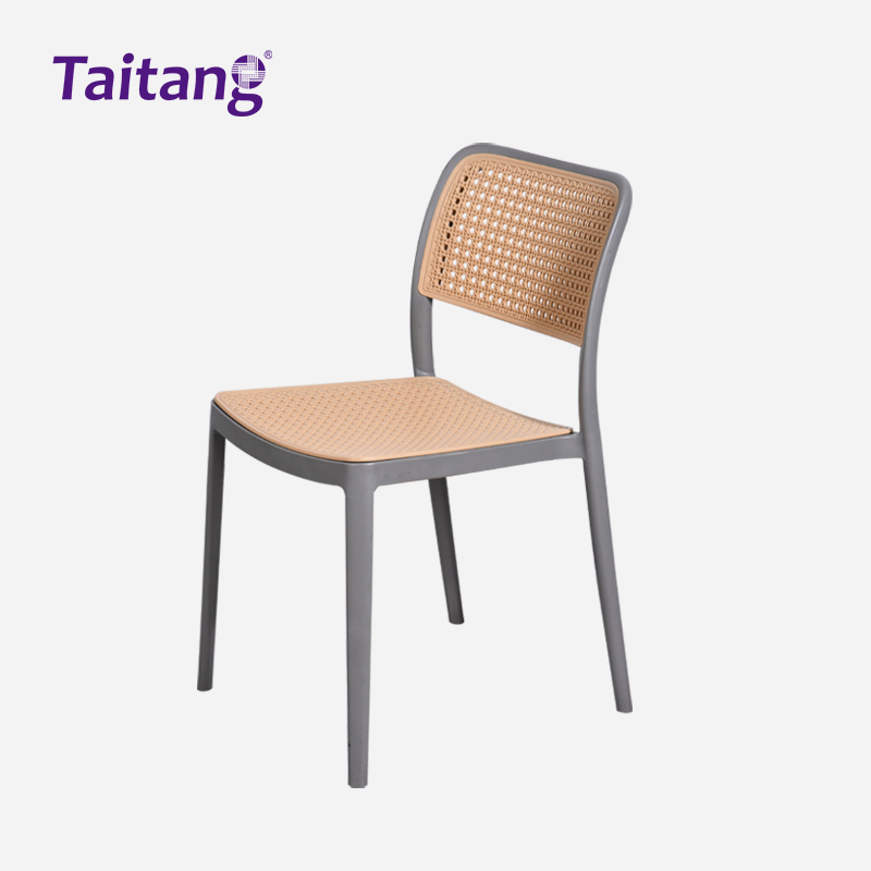 户外塑料藤编椅子