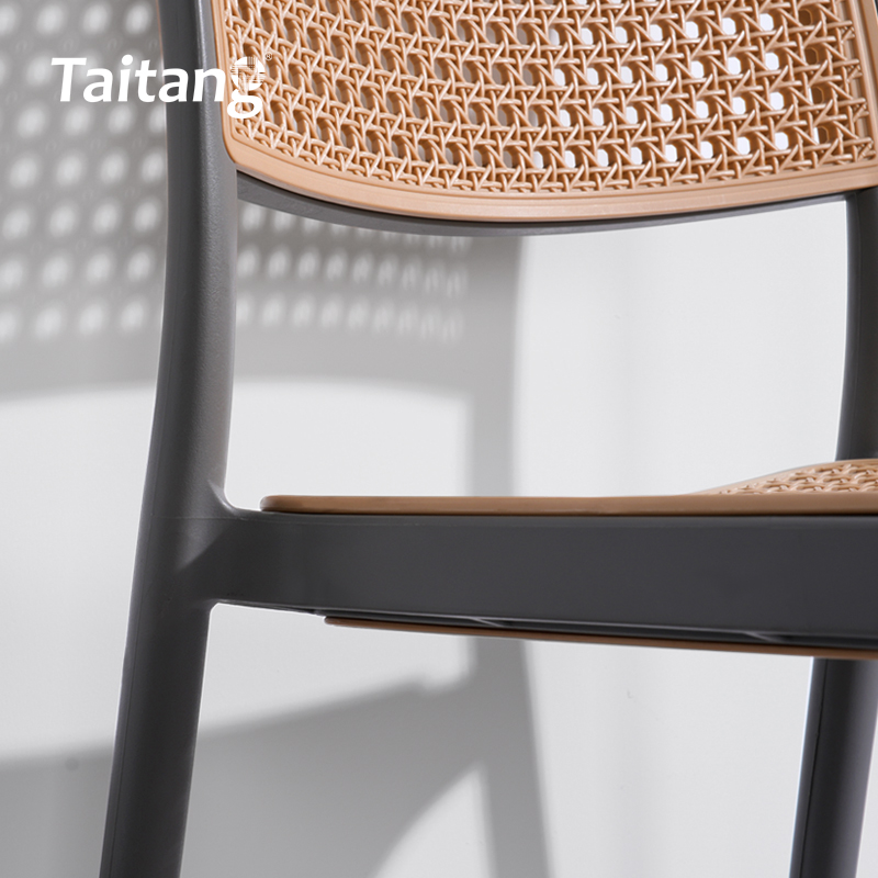 户外塑料藤编椅子